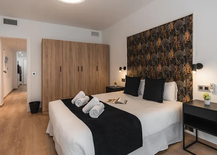 Tuanfitrion Plaza De Toros Appartement *